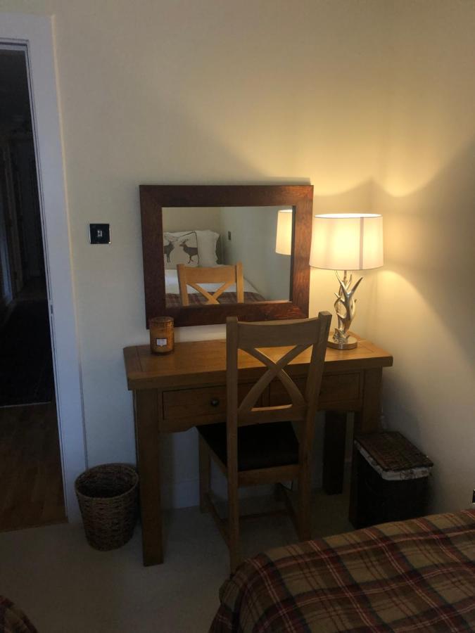 Loch Ness Moat House Apartments Fort Augustus Extérieur photo