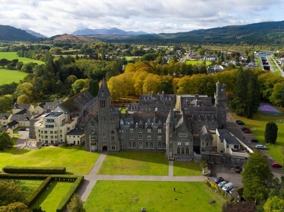 Loch Ness Moat House Apartments Fort Augustus Extérieur photo